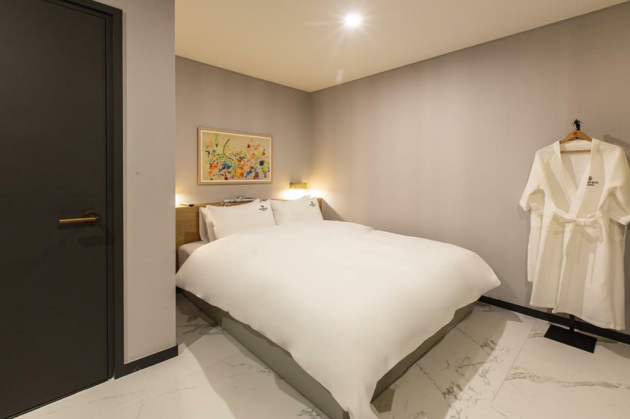 Brown Dot Gijang Yeonhwari Hotel Busan Ngoại thất bức ảnh