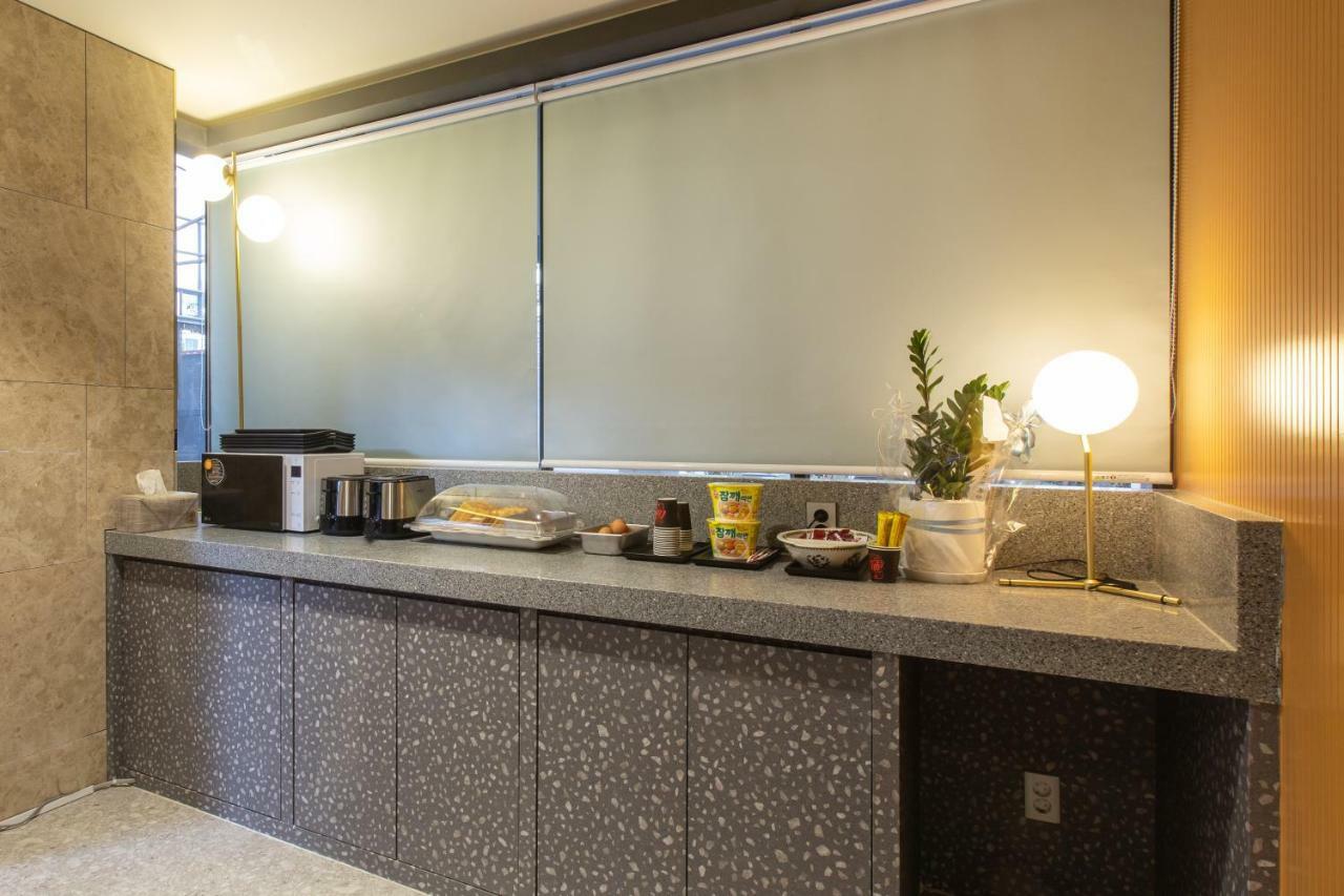Brown Dot Gijang Yeonhwari Hotel Busan Ngoại thất bức ảnh