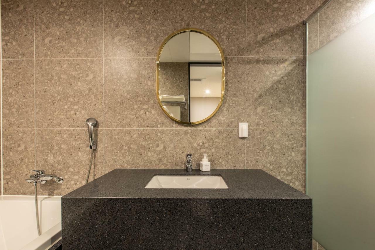 Brown Dot Gijang Yeonhwari Hotel Busan Ngoại thất bức ảnh