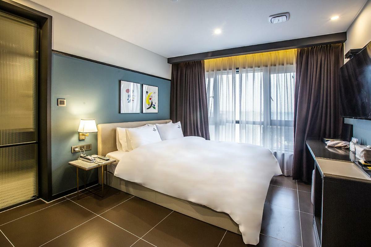 Brown Dot Gijang Yeonhwari Hotel Busan Ngoại thất bức ảnh