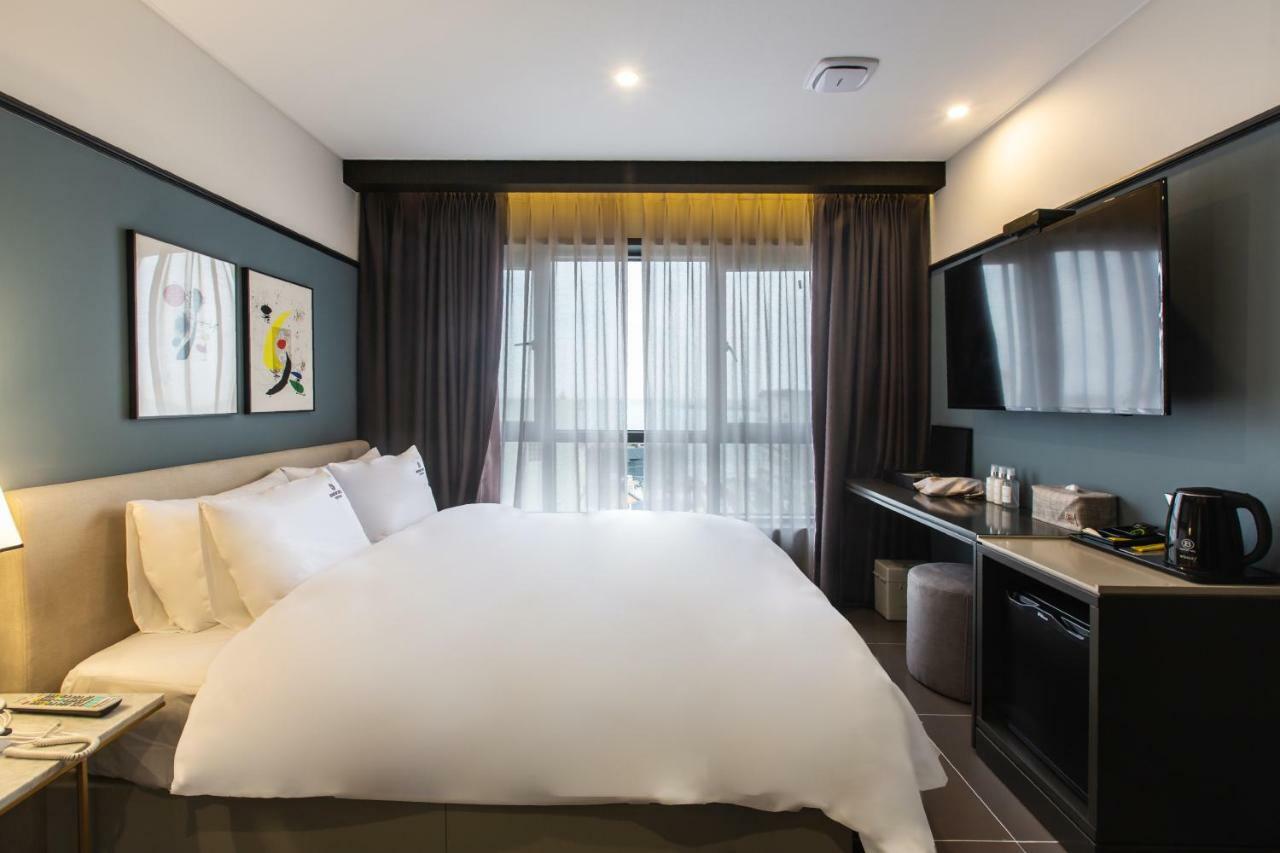 Brown Dot Gijang Yeonhwari Hotel Busan Ngoại thất bức ảnh
