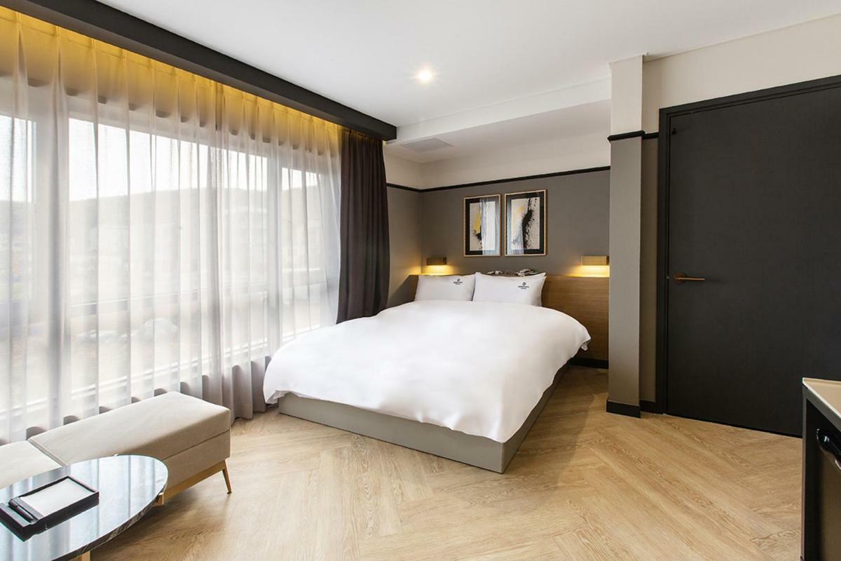 Brown Dot Gijang Yeonhwari Hotel Busan Ngoại thất bức ảnh